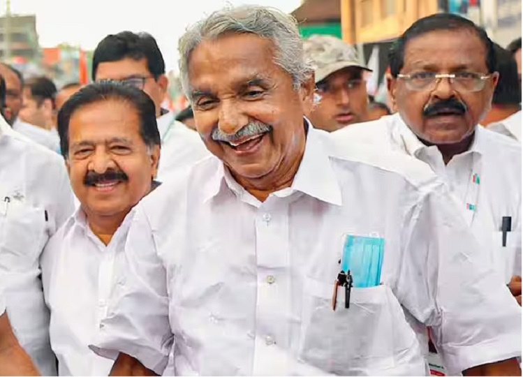 Oommen Chandy: Former Kerala Chief Minister and Congress leader Oommen Chandy passed away at the age of 79.