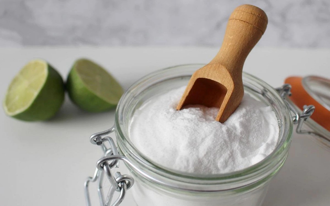 Beauty Tips: Baking soda is very useful for skin, you will also get benefit.