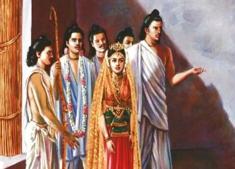 Offbeat: Draupadi did not get sexual pleasure from the sage with leprosy, due to this she was cursed to have relations with 5 men