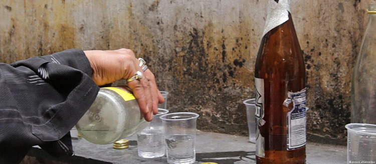 How does liquor become poisonous? What is the reason for people dying in Bihar? Click to know