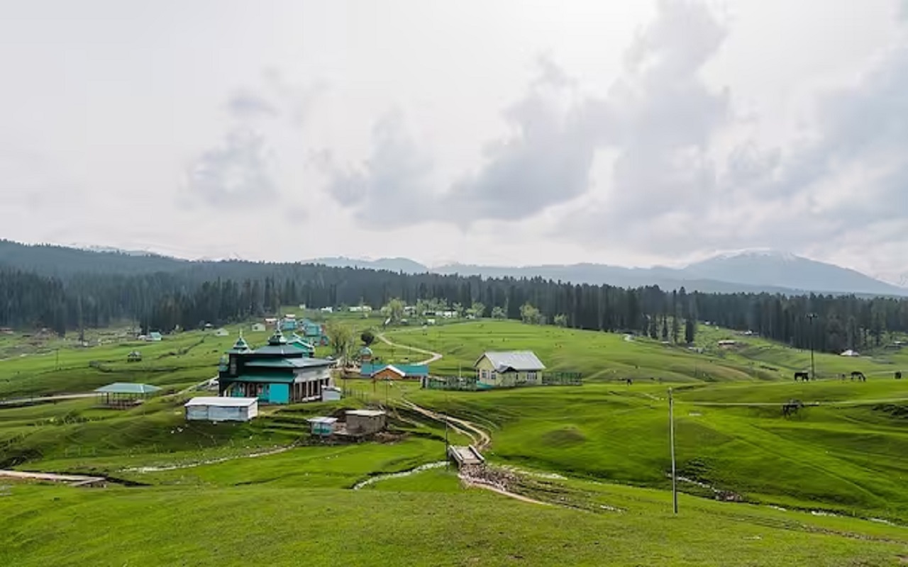Travel Tips: This time you should also visit these famous places of Kashmir with friends