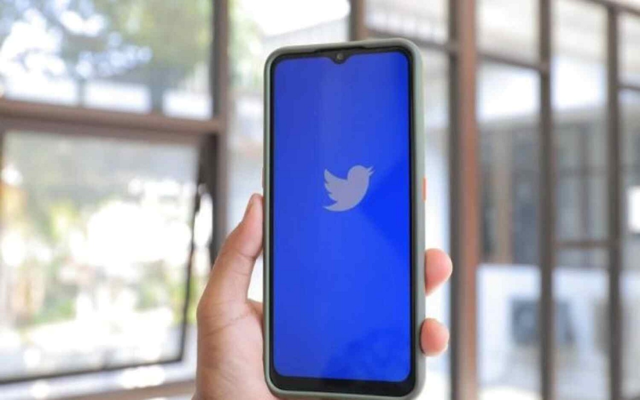Twitter accuses Microsoft of misusing its data