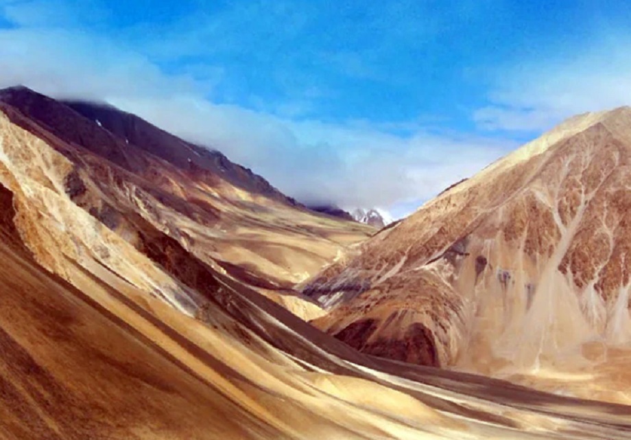 Travel Tips: Ladakh is famous in the world due to its natural beauty, you must visit these four tourist places