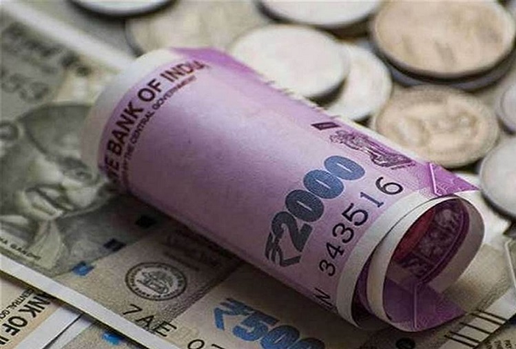 Share Market : Rupee rises 16 paise to 82.66 against US dollar in early trade