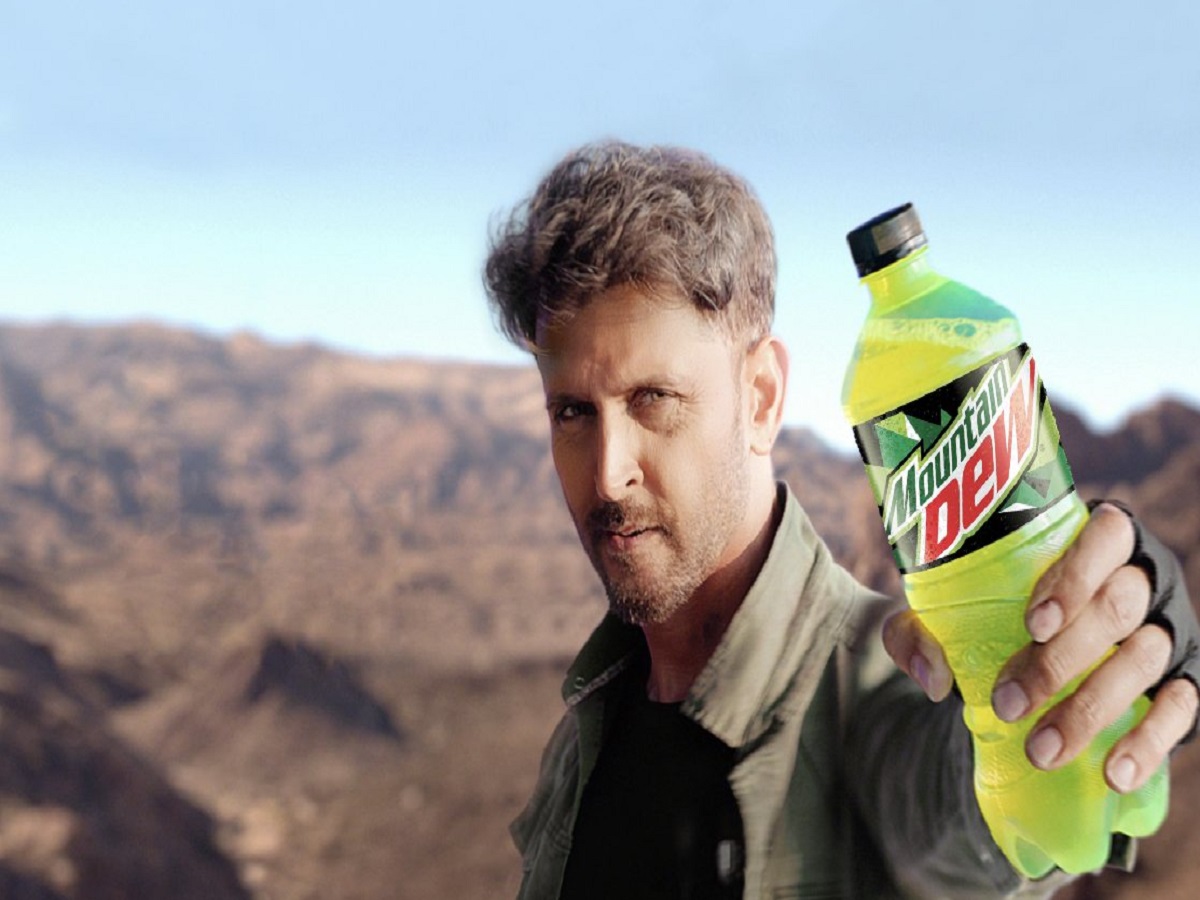 Bollywood actor Hrithik Roshan has received a legal notice in this matter