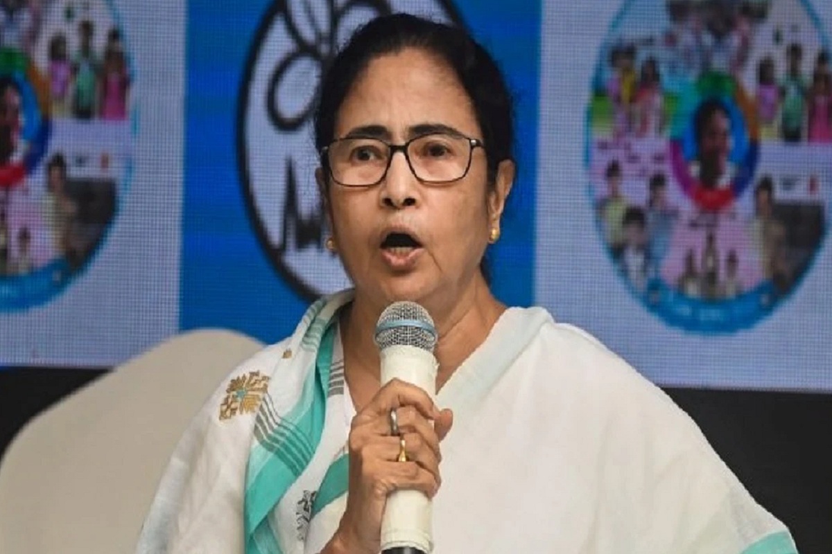 BJP trying to make Rahul Gandhi a 'hero' for its own interests: Mamata