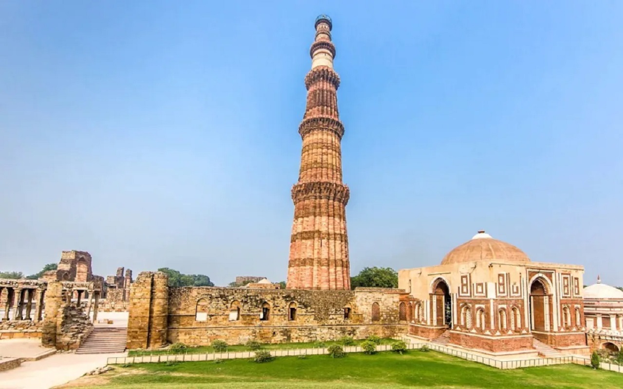 Travel Tips: You can also see these historical places while traveling to Delhi