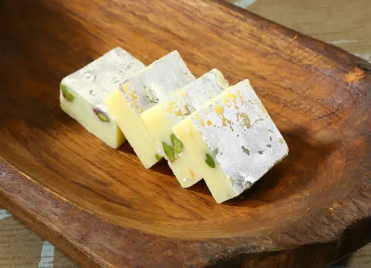 Recipe Tips: You can also make khoya barfi for fruits during fasting