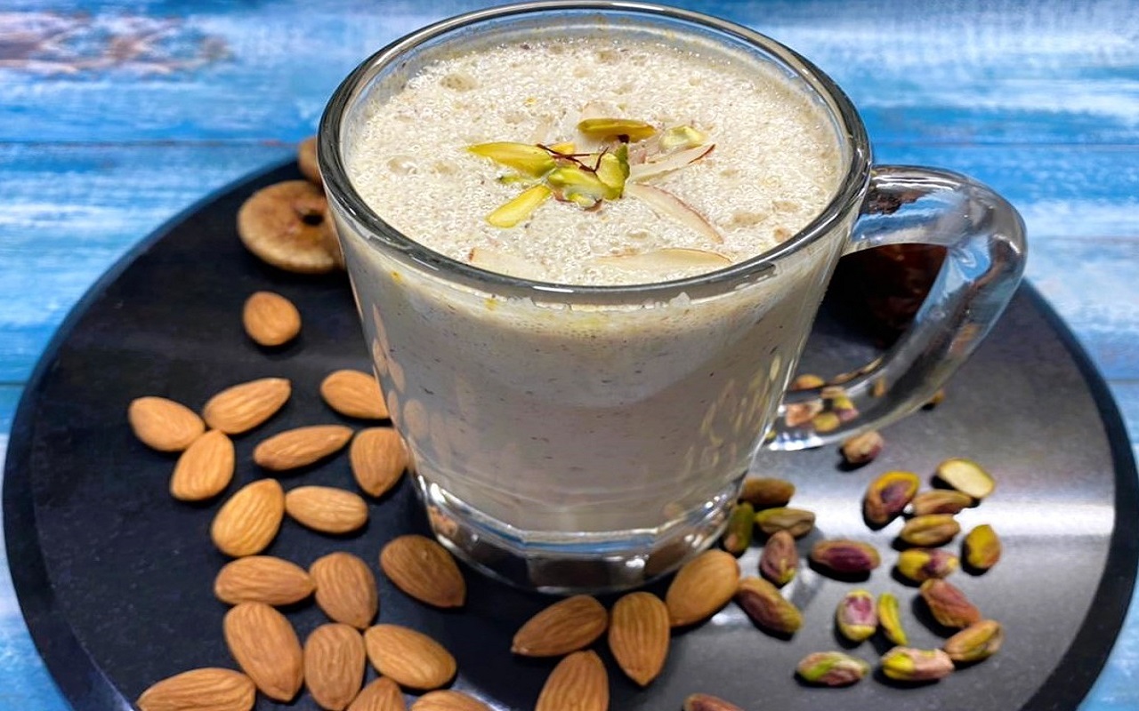 Health Tips: You should also consume dry fruits with milk in winter, you will get many benefits.