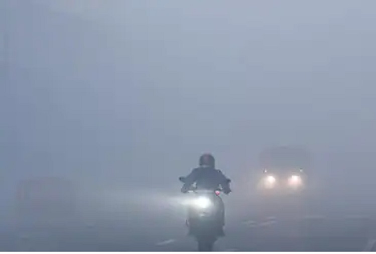Delhi-Weather : Cold morning in Delhi, maximum temperature expected to be around 22 degree Celsius