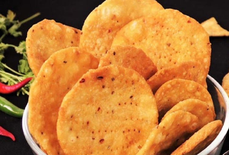 Recipe Tip: Have you tried Aloo Mathri? Make delicious with this method