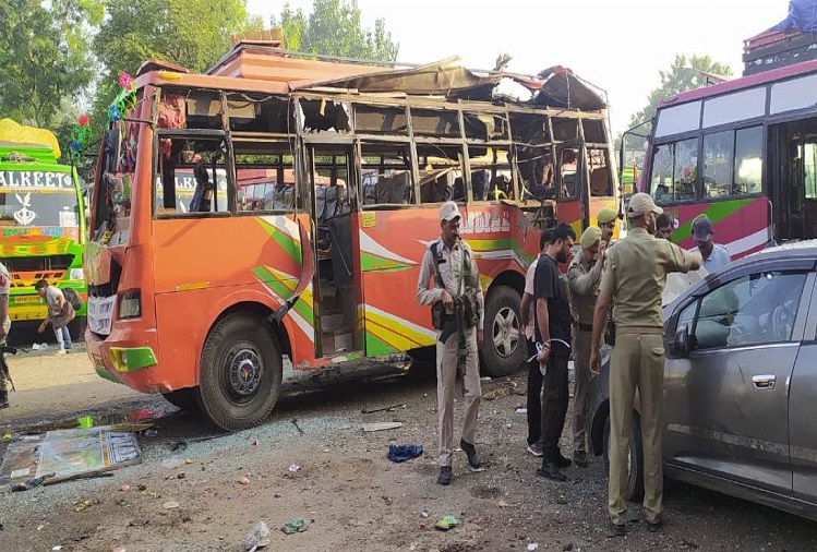 Seven injured in twin blasts in Jammu, security beefed up: Police