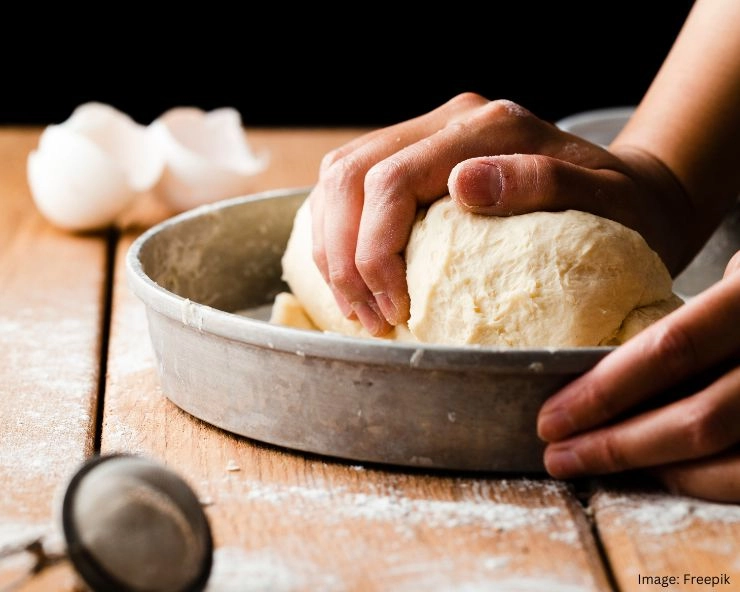 How long can kneaded dough be kept in the refrigerator?