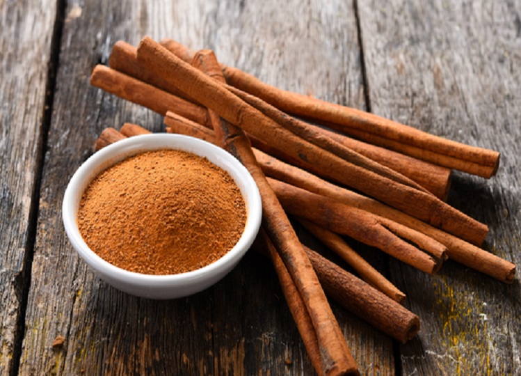 Beauty tips: Use cinnamon in this way, the problem of pimples and acne will go away