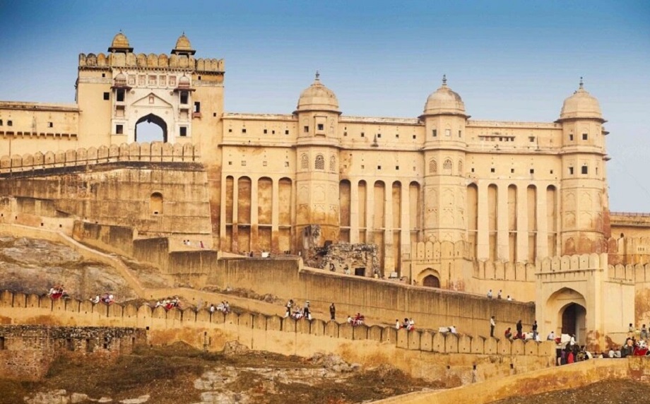 Travel Tips: Visit Jaipur with friends on Friendship Day, this will make the tour memorable