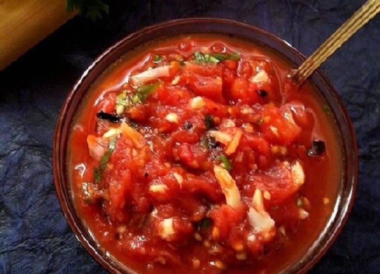 Recipe Tips: The taste of your lunch will change when you eat tomato onion chutney.