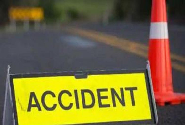 Chhattisgarh  : Four people including mother and son died in road accident