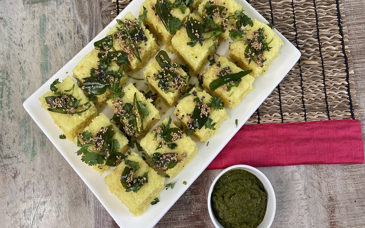 Recipe Tips: You can also make Suji Dhokla in breakfast, it is easy to make