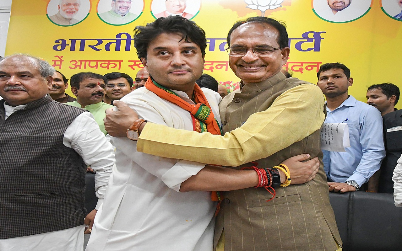 Scindia is proud, not a traitor, how much he tolerates humiliation in Congress: Shivraj