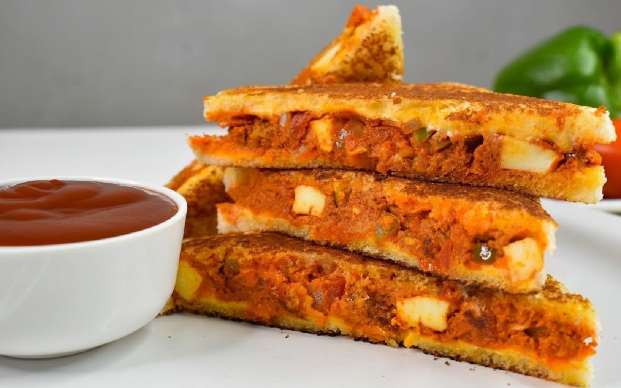 Breakfast Recipe: You can also make Paneer Tikka Sandwich for breakfast