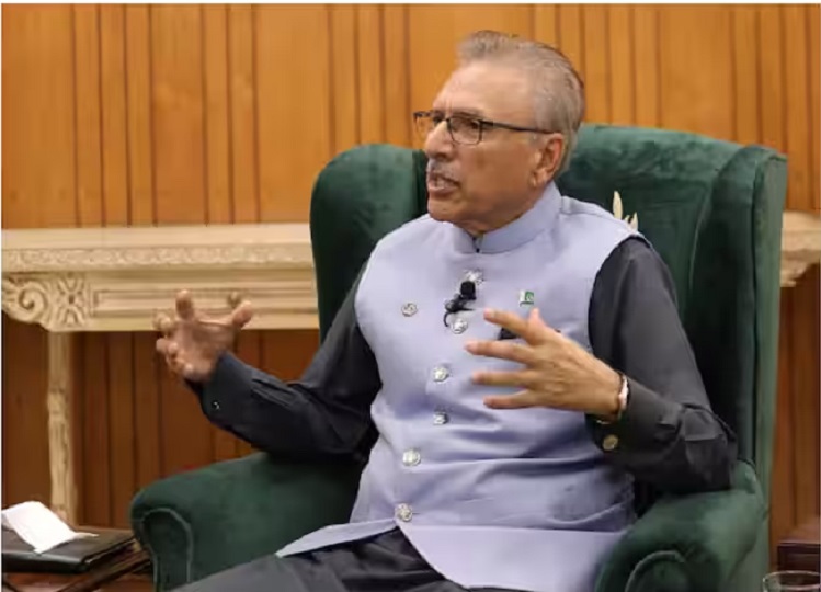 Pakistan: President Alvi sacked the secretary, even after being asked not to return the bills to the government