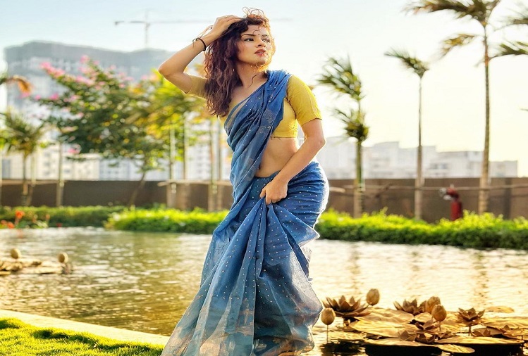 Photo Gallery: Avneet Kaur showed her hot avatar in saree, what she saw happened there....