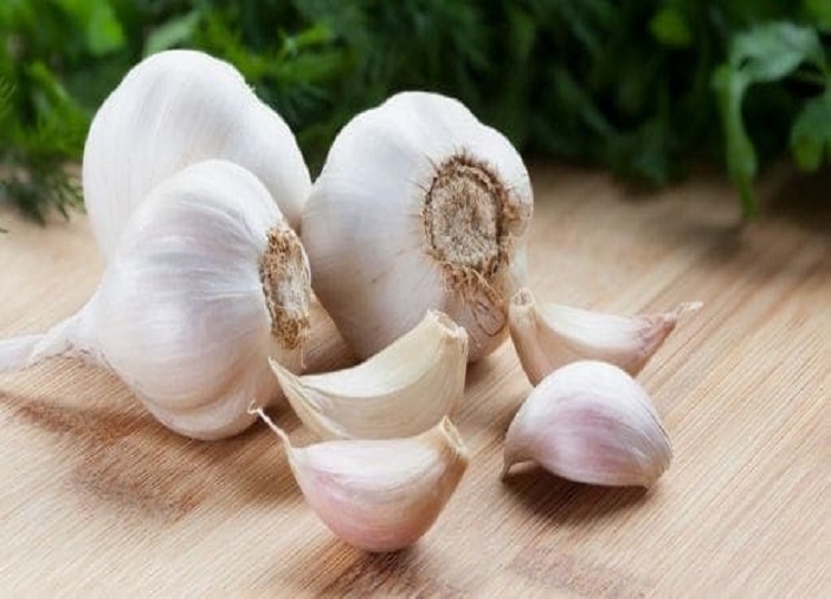 Health Tips: Consuming garlic provides countless benefits, heart related diseases go away.