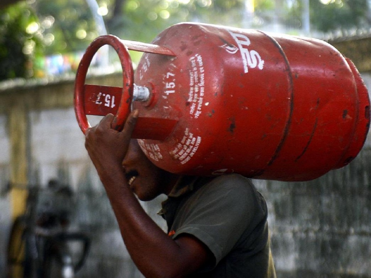 LPG: Now, the cylinder will be delivered only upon providing this specific number; otherwise, the delivery boy will take it back