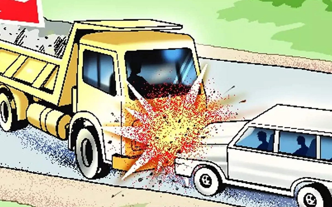 Maharashtra: Six killed, 10 injured in a bus-truck collision in Buldhana