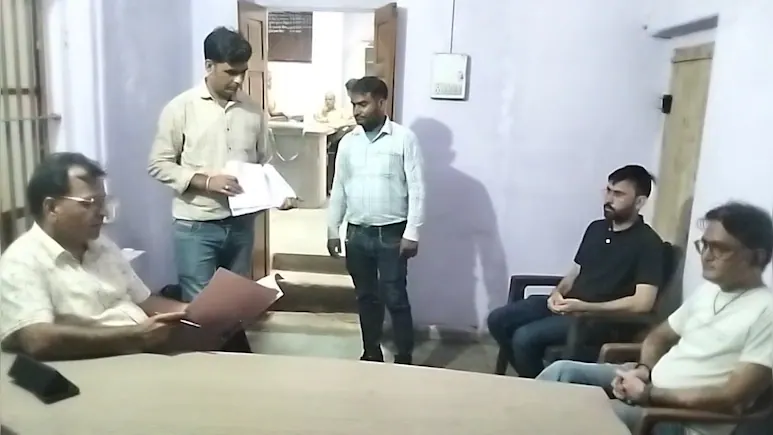 Big action by ACB: UDC and lawyer arrested red handed while taking bribe in Sawai Madhopur tehsil, role of tehsildar also under investigation