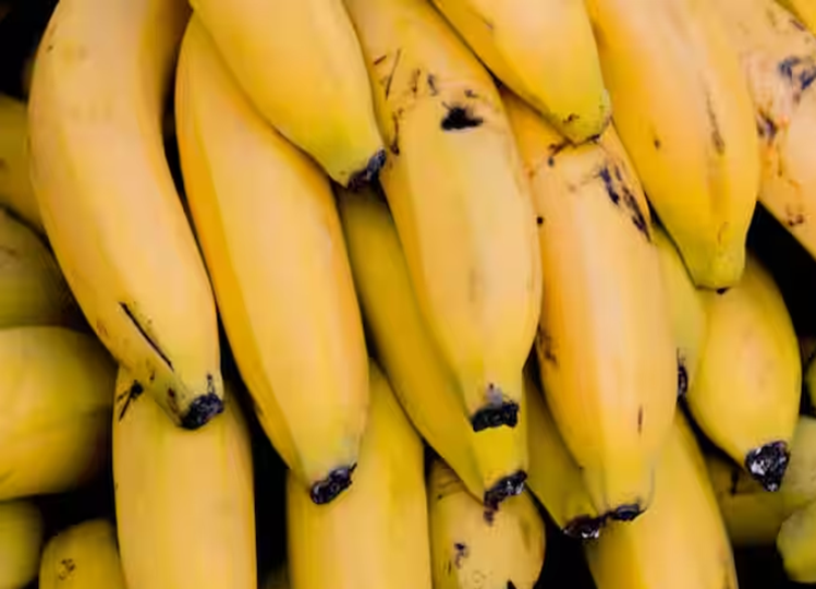 Bananas Side Effect: Bad news for those who eat bananas daily, these side effects will be seen in the body