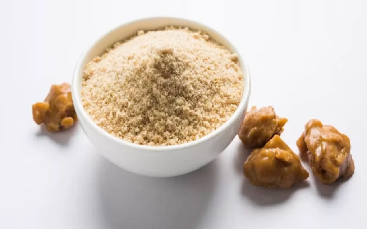 Health Tips: You will also be surprised to know the benefits of consuming asafoetida, start it from today itself.