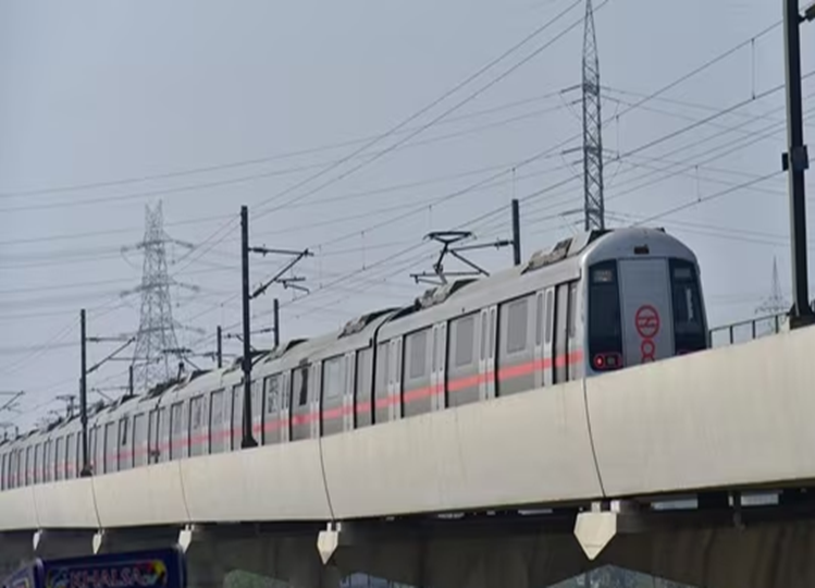 DMRC Recruitment: Delhi Metro invites applications from Civil Engineers for General Manager vacancies