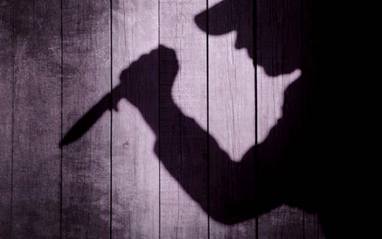 Maharashtra: Youth kills father for assaulting mother.