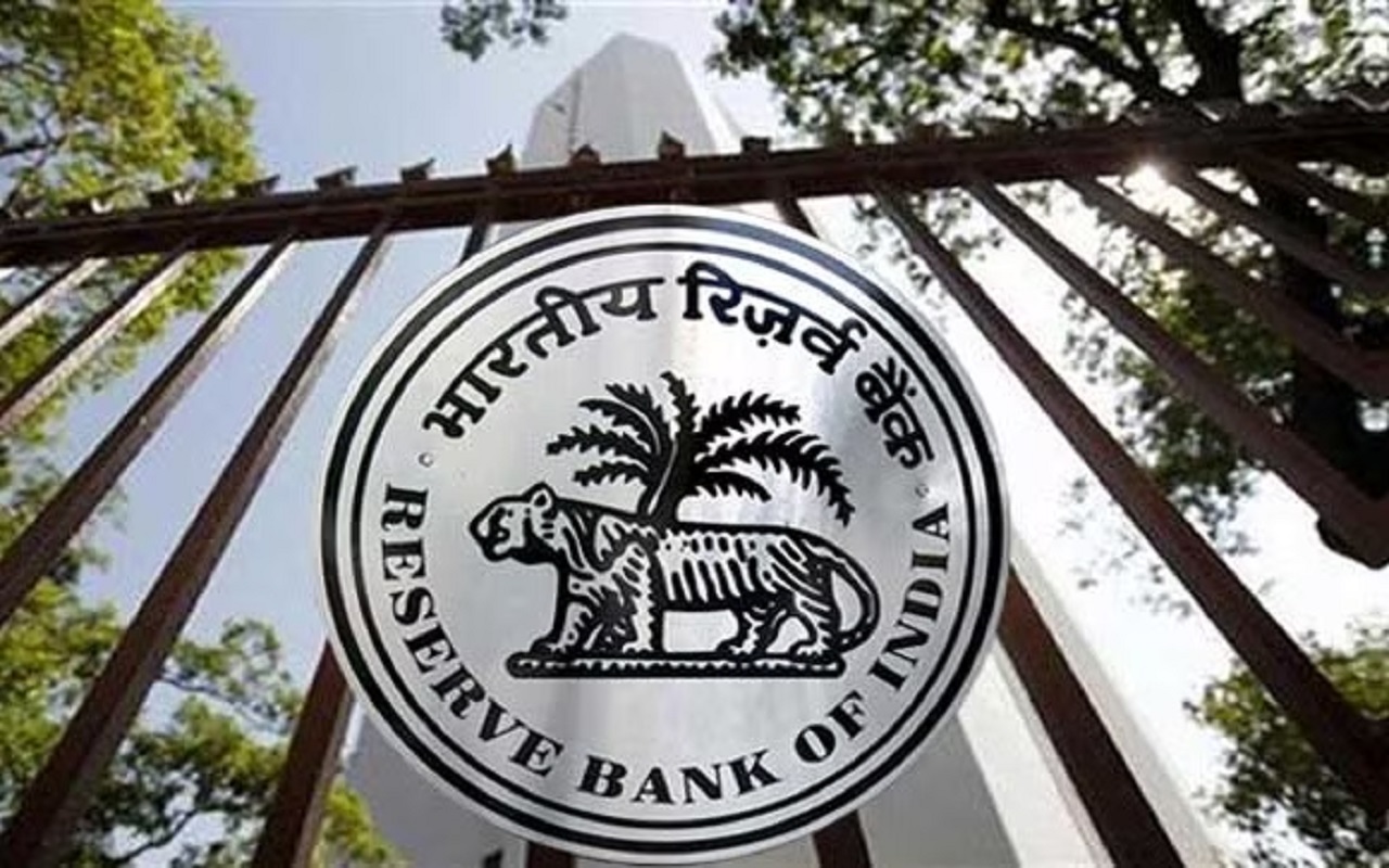 RBI rules: agents are threatening you for loan recovery, so this news is very useful for you