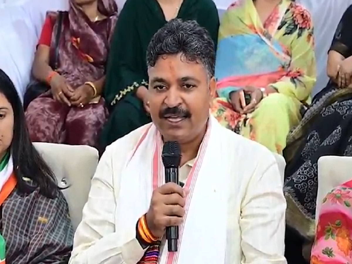 Jully takes aim at PM Modi