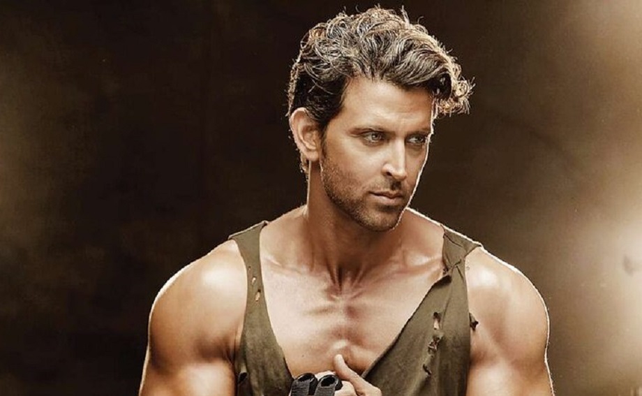 Hrithik Roshan has taken a huge fee of so many crores for the film War 2, this happened before the release