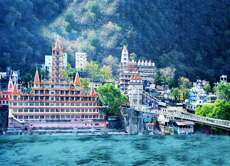 Travel Tips: You can also go to Rishikesh to visit in monsoon, you will enjoy traveling