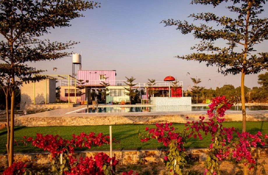 Travel Tips: Celebrate your husband's birthday in a grand way at Trishla Farmhouse, you will get many facilities on a low budget
