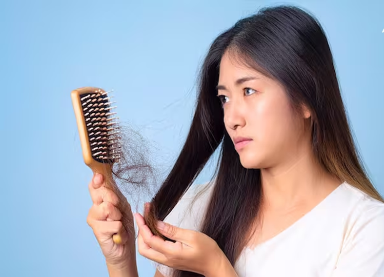 Hair Care Tips: These things can be the reason for hair fall, do not use them even by mistake