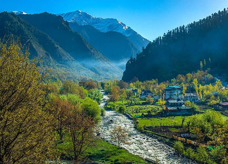 Travel Tips: If you want to go on a trip then make a plan to visit this place in Kashmir.