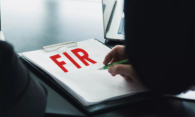 What is the difference between a normal FIR and an online FIR? Click to know