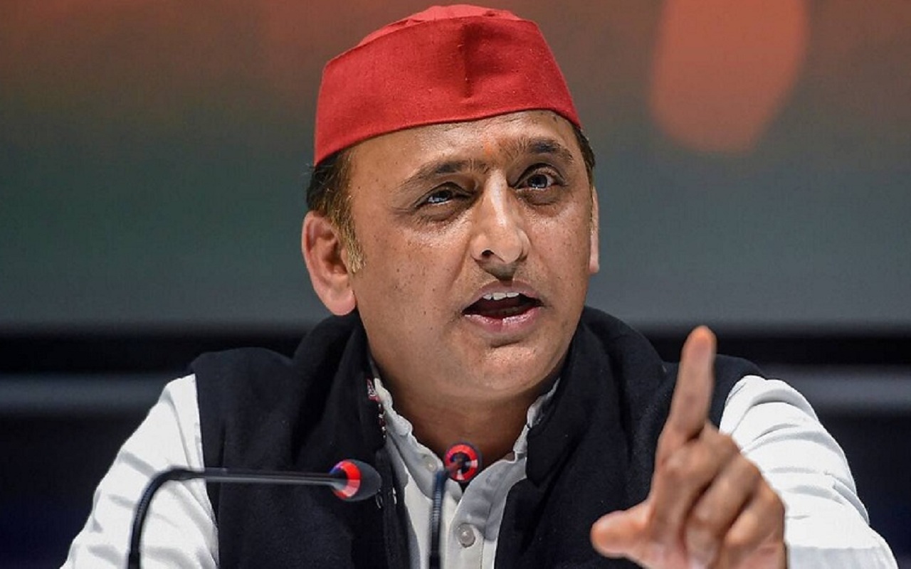 Only corruption happened in the name of smart city scheme: Akhilesh