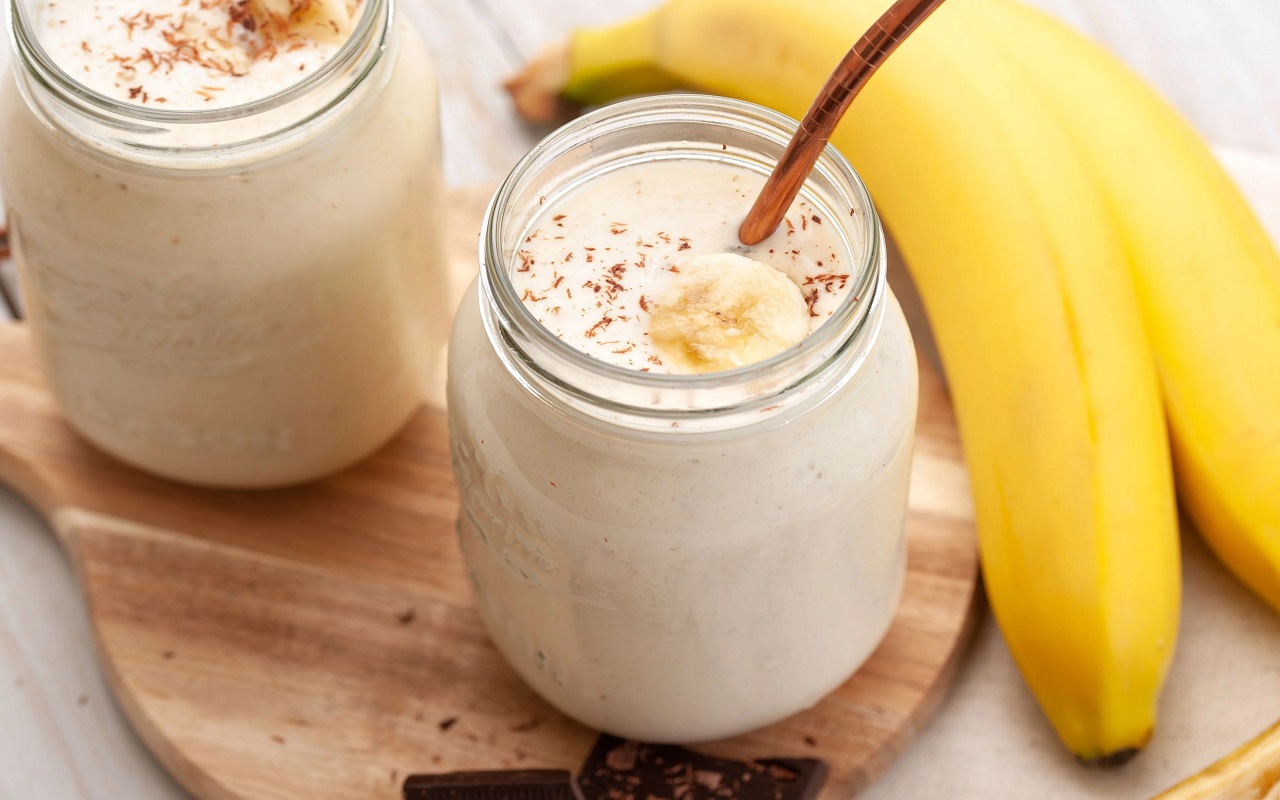 Summer recipe tips: Banana milk shake will remove your tiredness of the day
