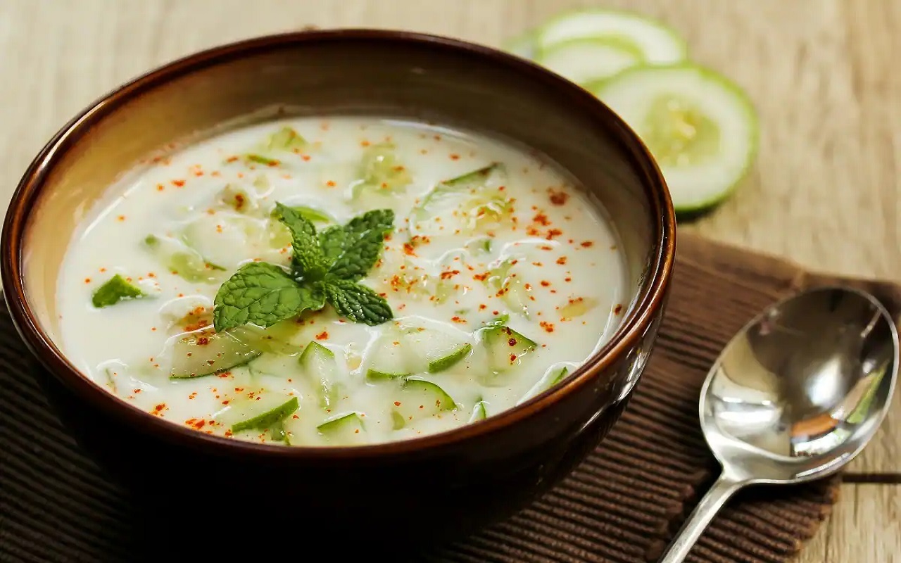 Lunch Recipe: You can also eat cold cucumber raita for lunch