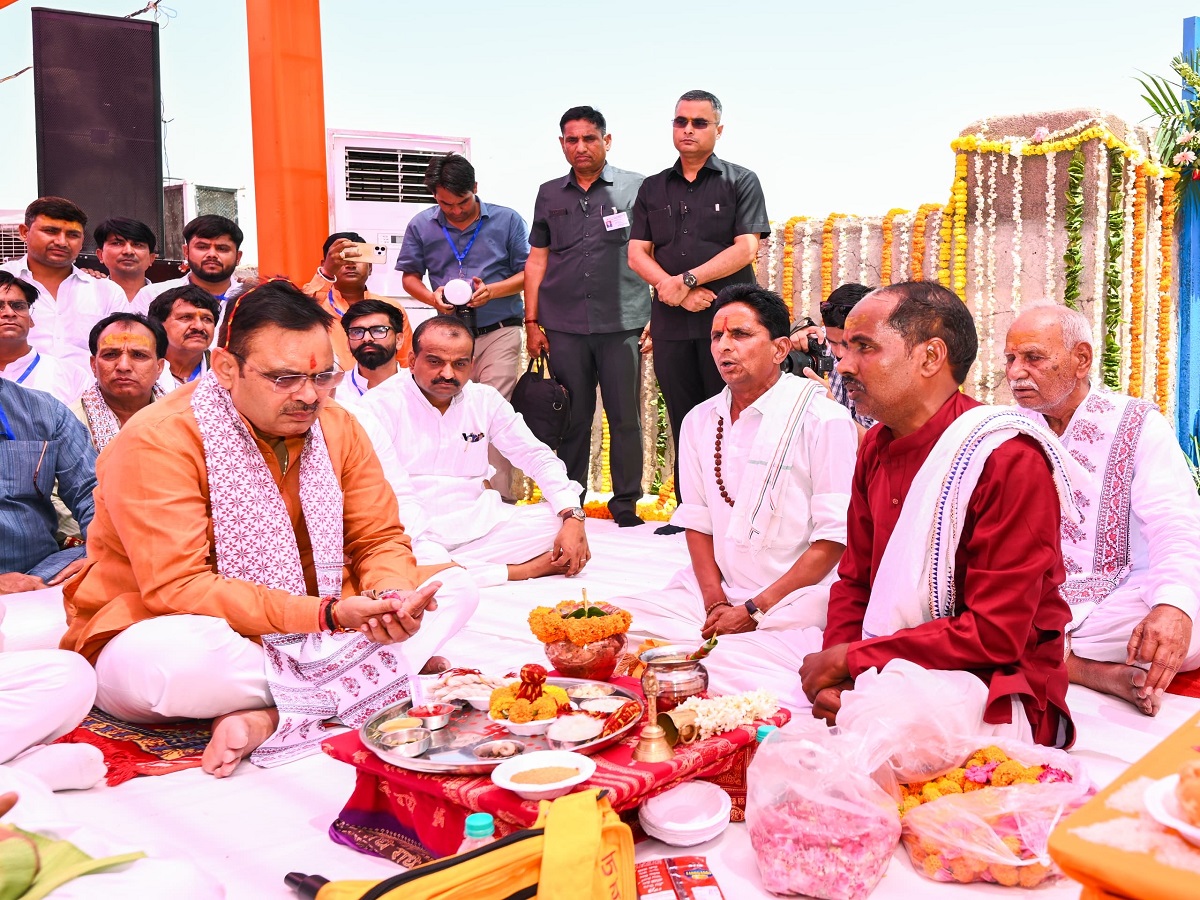 CM Bhajanlal Launches Vande Ganga Jal Sanrakshan Public Campaign