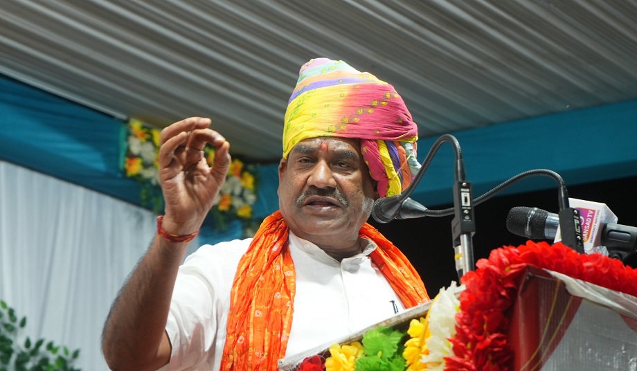 Lok Sabha Speaker Om Birla has given several big gifts to the common people simultaneously