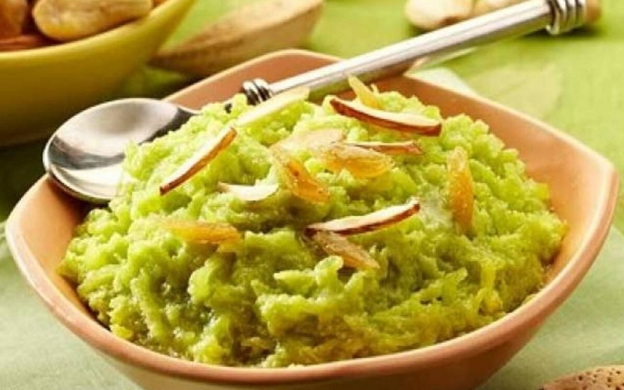 Recipe of the day: If you want to eat sweet food then you can also make Lauki Ka Shahi Halwa