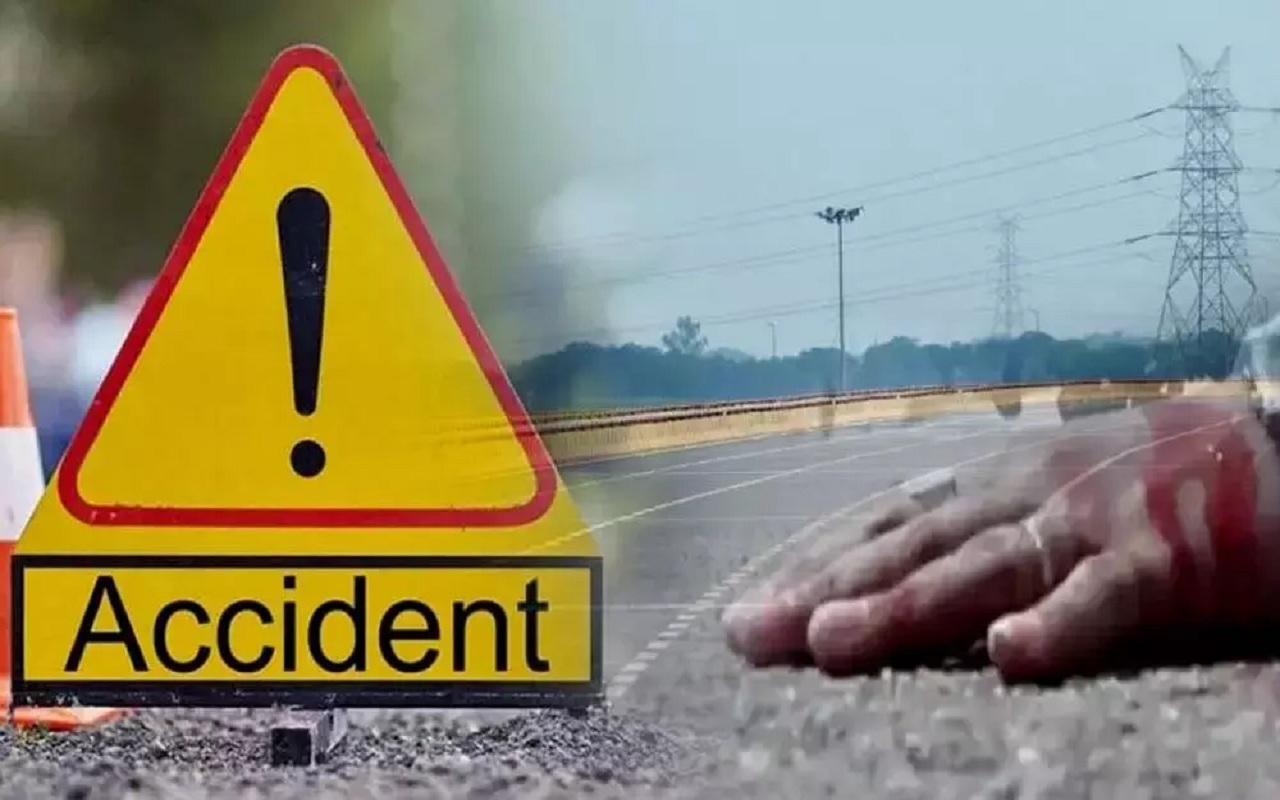 UP Accident:A youth died in a head-on collision between two bikes in Amethi.
