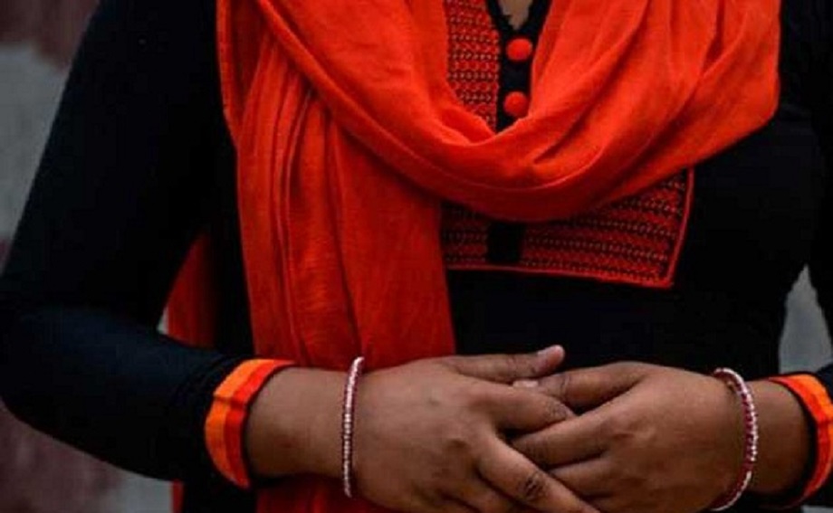 Uttar Pradesh: A young man raped his own aunt, his brother-in-law and brother-in-law also raped her...